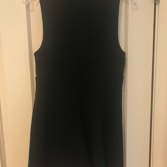 Lace up front Romper - Picture 6 of 6